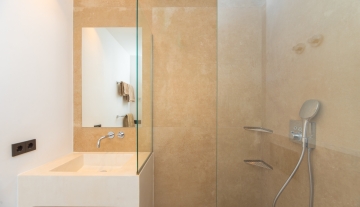 Resa Estates Ibiza sale villa Marlin vieuws bathroom 6.jpg